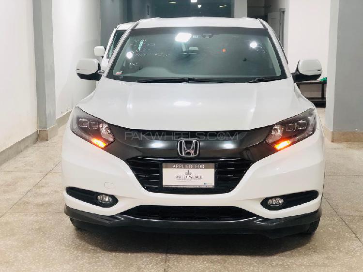 Honda Vezel Hybrid X L Package 2015