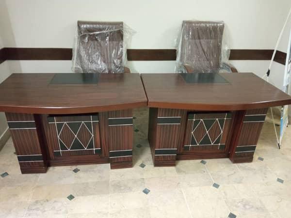 Office tables &amp; rolling chairs for sale